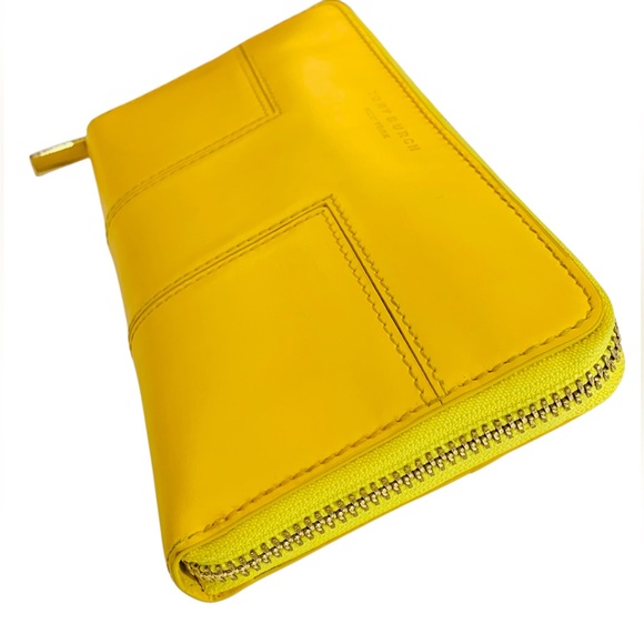 Tory Burch, Block T Multi Gusset Zip Continental Wallet - Picture 4 of 5